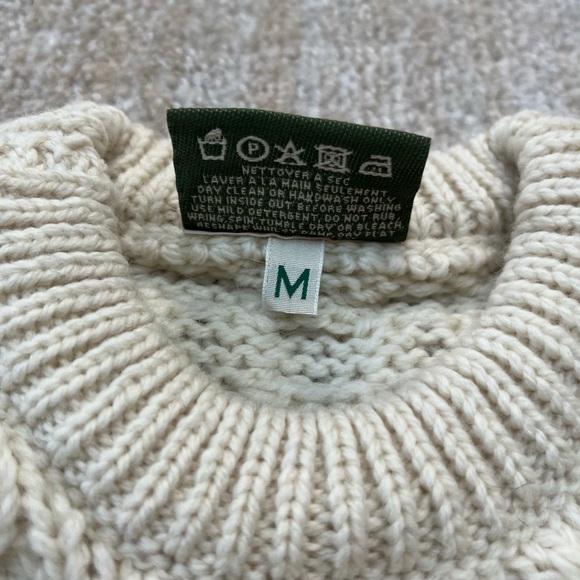 YOUTH CARRAIGDONN CREAM ARAN 100% MERINO WOOL SWEATER, SIZE MEDIUM - Picture 4 of 5